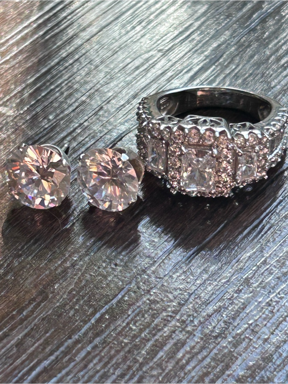 925 Sterling Silver Cubic Zirconia Ring & Stud Earring Jewelry Set Size 7